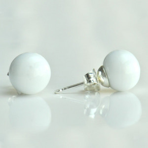 White  murano glass earrings round button nail genuine murano glass of venice