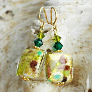 Boucles d'oreilles  vertes en veritable verre de murano de venise