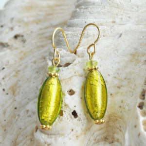 Boucles d'oreilles vert anis en verre de murano