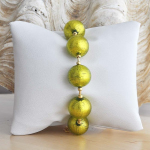 Lime venetian glass bracelet