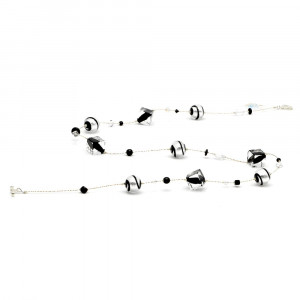 Collier cube noir en verre de murano de venise