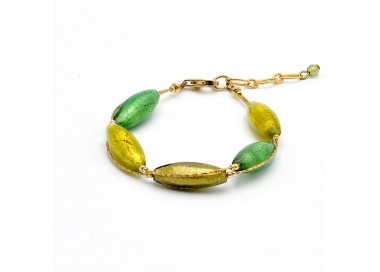 Green and gold murano glass bracelet - green and gold murano glass bracelet from venice italy