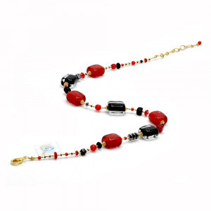 Schissa rode en zwarte ketting rood en zwart authentieke murano glas