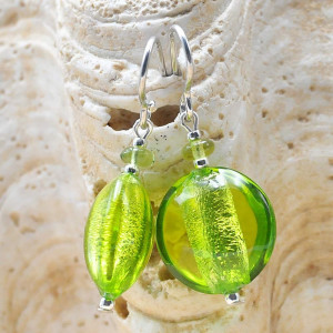 Boucles d'oreilles vert pomme en verre de murano