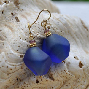 Boucles d'oreilles verre murano bleu satin