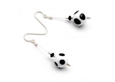 Boucles d'oreilles blanches pois noir verre de murano