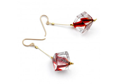 Boucles d'oreilles pendantes perles cube rouge en verre de murano de venise