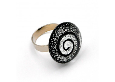 Black and silver spiral ring glass murano