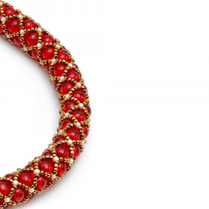 Collier perles verre rouge dore