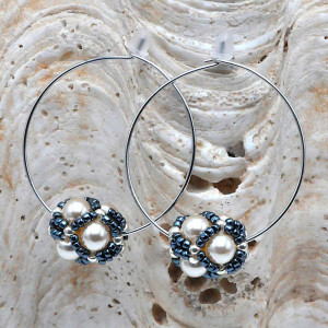 Circle gray glass beads earrings renaissance