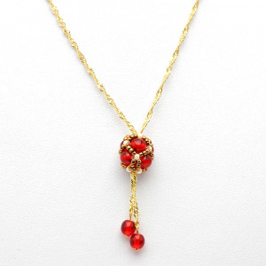 Glass red pendant beads weaves golden renaissance