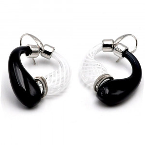 Boucles d'oreilles creoles noir et blanc en verrre soufflé de murano de venise