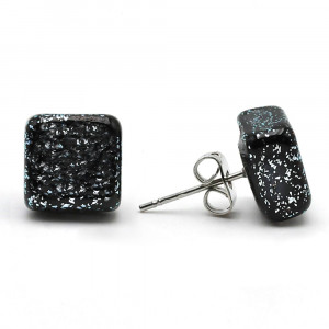 Boucles d'oreilles clou carre argent et noir en verre de venise