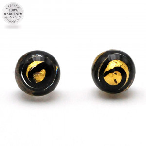 Boucles d'oreilles clou or tourbillon noir en veritable verre de murano de venise