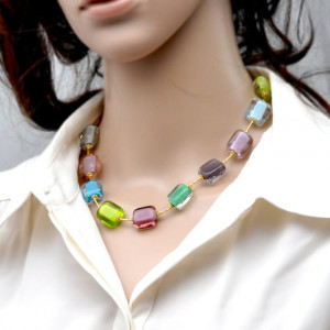 Collana multicolore pastello luminoso in vero vetro di murano