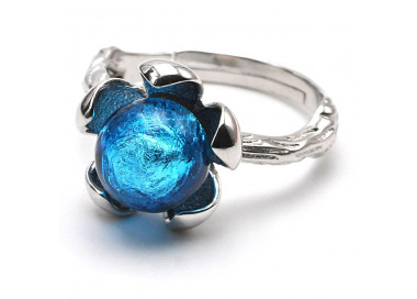 Anello fiore d'argento con perla azzurra in vetro di murano