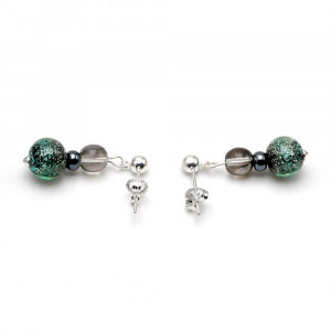 Green earrings in murano glass from venice