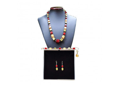 Conjunto rojo de joyas de verdadero cristal de murano de venecia